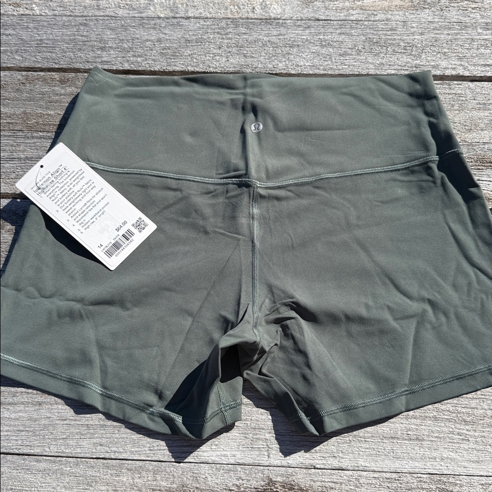 Lululemon Align High-Rise Short 4" Dark Forest Green shorts size‎ 14 NWT